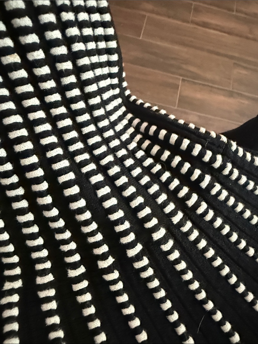 XL sweater Fit-and-Flare dress - Picture 7 of 9